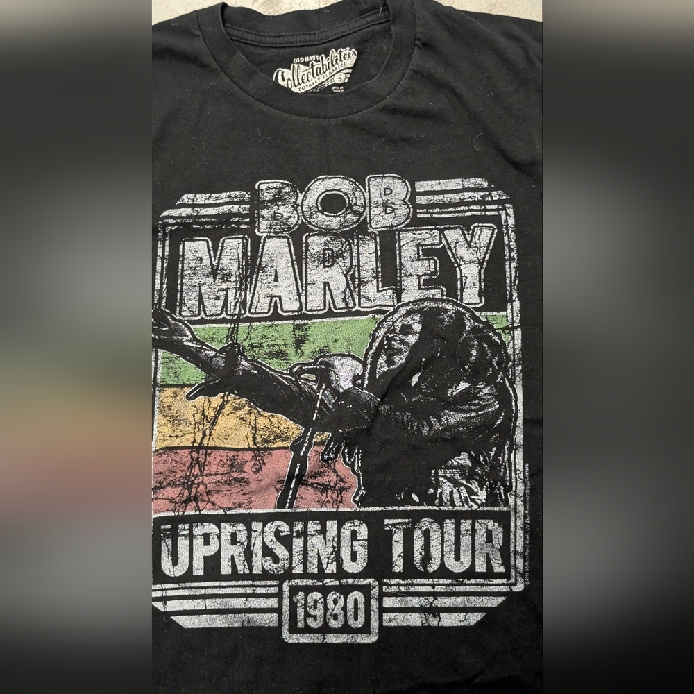 Old Navy Bob Marley 1980 Tour Shirt Black Collectabilitees T-Shirt, Small